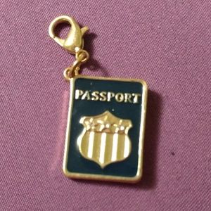 Passport charm